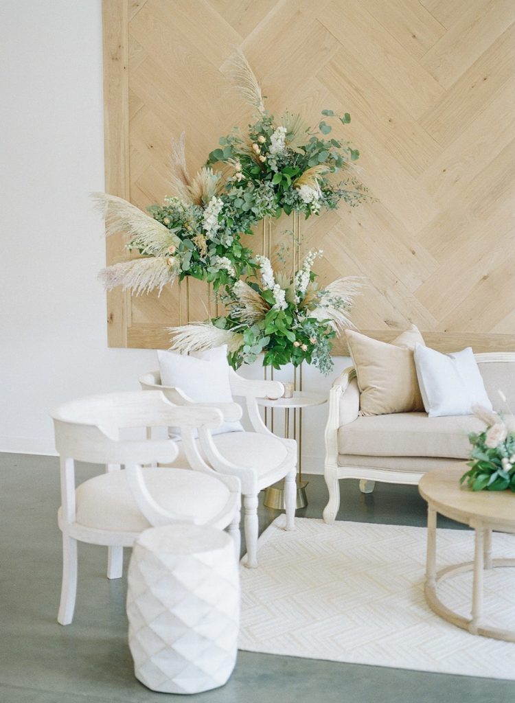 Luxury Lounge Seating for a Spring Wedding